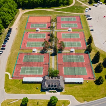 Boyne Mountainʼs Tennis Center is just a short walk from the Mountain Villas, Mountain Grand Lodge and Spa, and the Village at Disciples Ridge.
